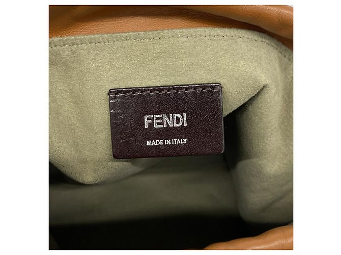 Borsa a tracolla Fendi in pelle marrone - vista 5