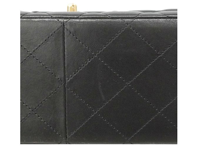 Chanel Schultertasche aus schwarzem Lammleder - Ansicht 6