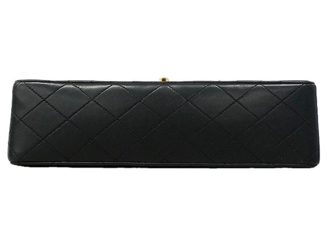 Bolsa de Ombro Chanel Matelassé Preto - vista 3
