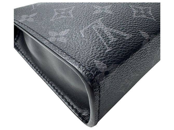 Borsa a tracolla portafoglio portatile Louis Vuitton Gaston in nero - vista 14
