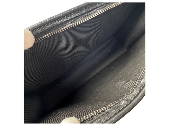Borsa a tracolla portafoglio portatile Louis Vuitton Gaston in nero - vista 8