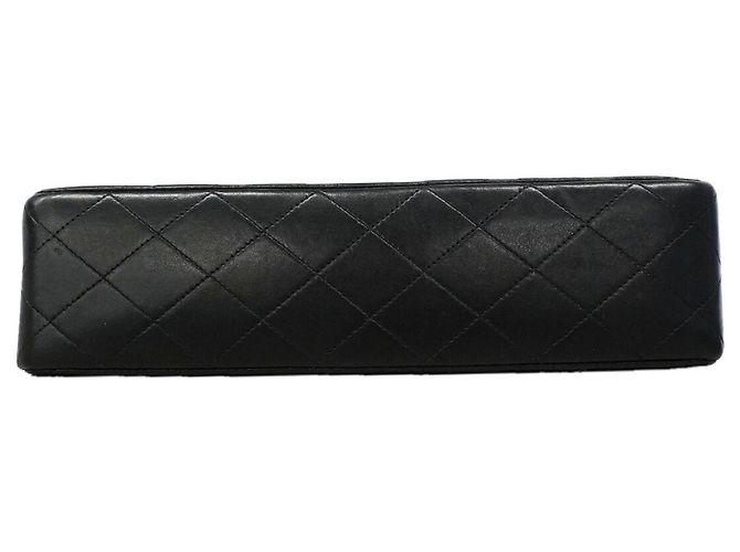 Bolsa de Ombro Chanel Matelassé Preto - vista 3