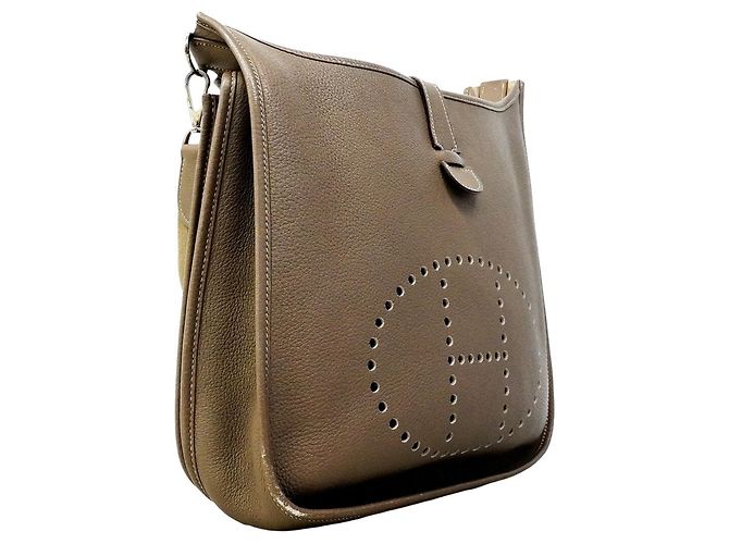 Hermès Hermes Evelyne 3 GM Schultertasche Taupe - Ansicht 2