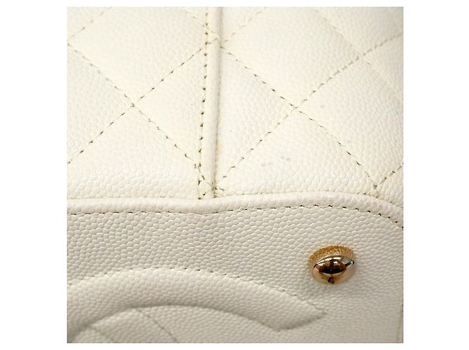 Borsa Vanity Chanel in pelle di vitello granulata bianca Bianco - vista 13