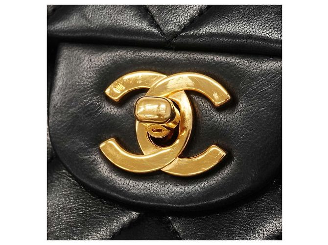 Bolso de hombro Chanel Matelassé Double Flap Negro - vue 11