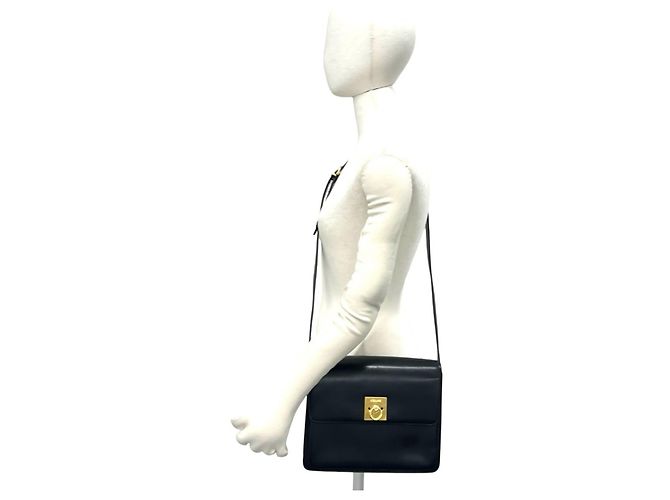 Céline Celine Vintage Logo Ring Hardware Schultertasche aus Leder Schwarz - Ansicht 2