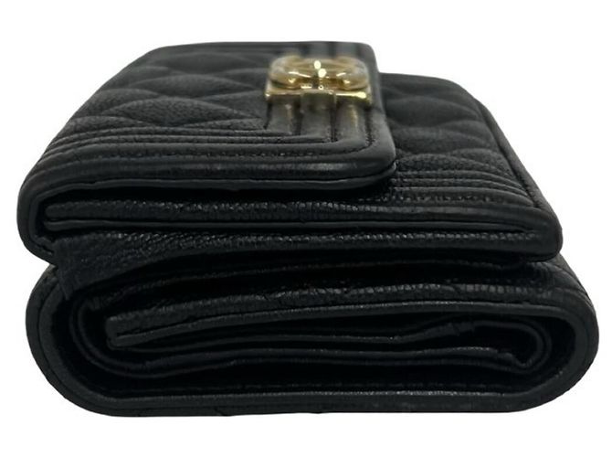 Cartera trifold Chanel Boy Chanel Coco Mark Negro - vista 4