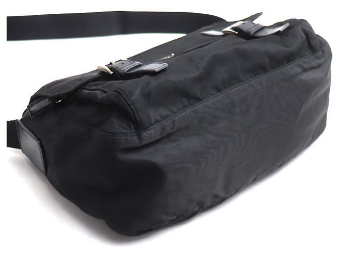 Bolso de hombro Prada en Black Negro - vista 3