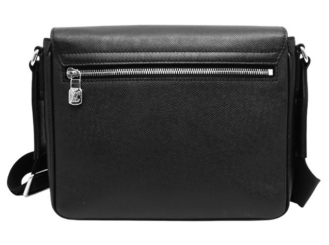 Borsa a tracolla da uomo Louis Vuitton District PM NV3 Nero - vista 2