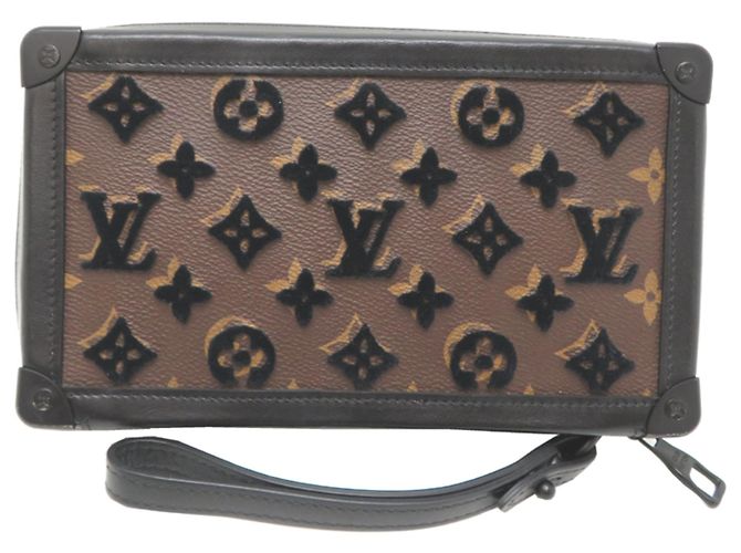 Louis Vuitton Soft Trunk Clutch Black - view 2