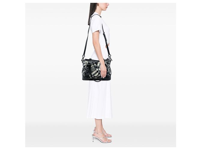 Burberry Lowry Satchel aus Beat Check Nylon in Grau, Medium Braun - Ansicht 5