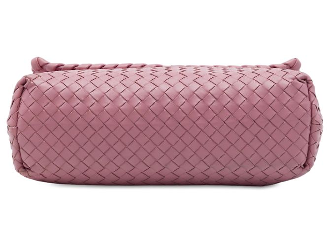 Bolso de hombro Bottega Veneta Olimpia en Nappa Intrecciato rosa, tamaño Medium - vista 3