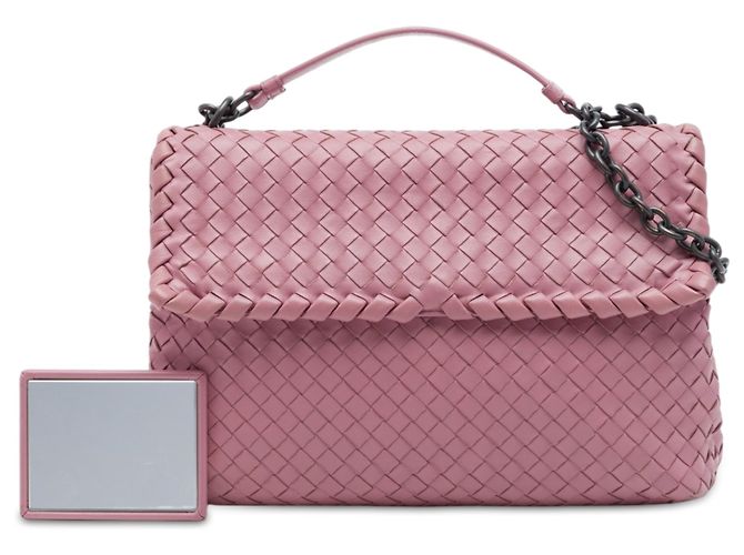 Bolso de hombro Bottega Veneta Olimpia en Nappa Intrecciato rosa, tamaño Medium - vista 7