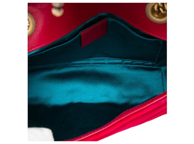 Borsa a spalla Gucci GG Marmont Matelassé in velluto rosso Small - vista 4
