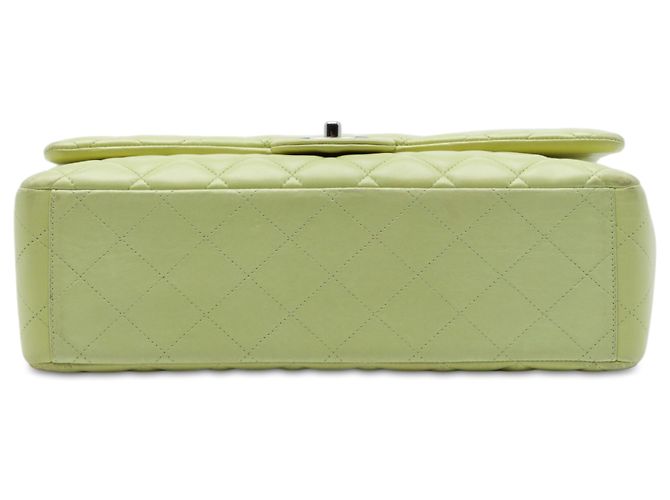 Chanel Green Maxi Classic Lambskin Double Flap Verde - vista 3