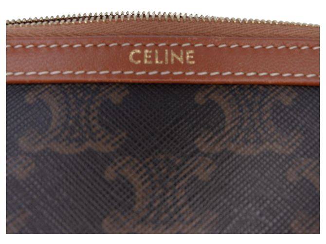 Céline Celine Brown Triomphe Clutch mit Kette aus beschichtetem Canvas Braun Dunkelbraun - Ansicht 5