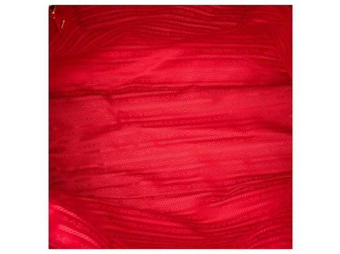 Sac cabas Prada en Tessuto avec garnitures en Saffiano rouge - vue 4
