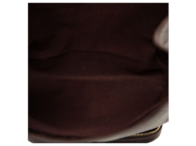 Louis Vuitton Red Taiga Cassiar Rouge Bordeaux - vue 4