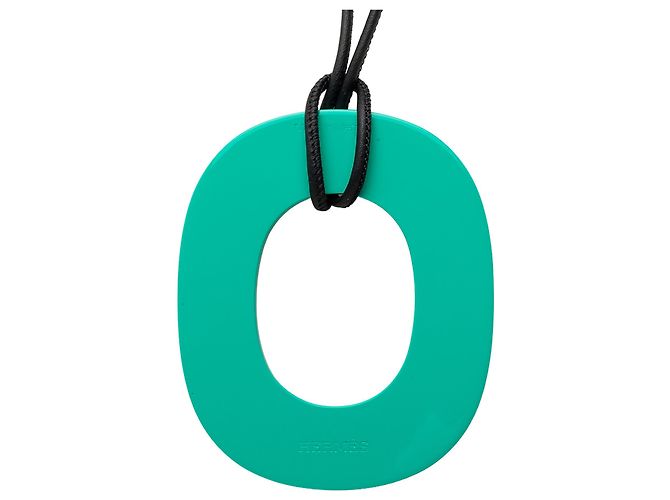 Collar colgante Isthme Pop PM en laca verde Hermès - vista 3