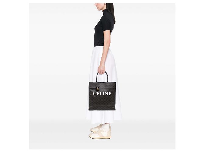 Céline Celine Cabas Vertical Tote en toile enduite Triomphe marron Large Marron foncé - vue 6