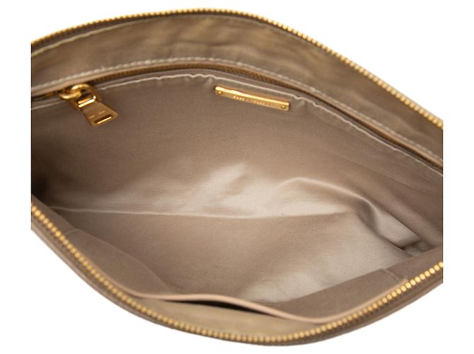 Clutch in pelle borchiata beige Miu Miu - vista 4