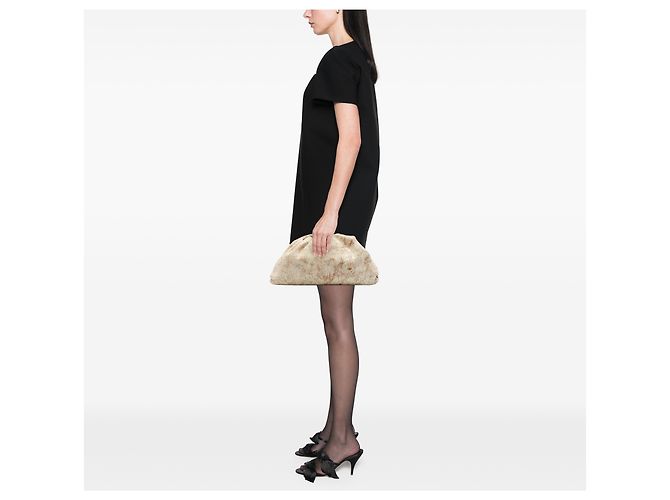 Bottega Veneta The Pouch in pelle di vitello craquelé Beige - vista 6