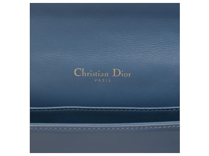 Autre Marque Pouch Lady Dior in vernice blu Cannage con catena - vista 5
