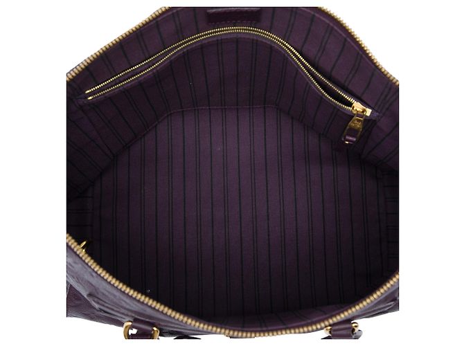 Louis Vuitton Purple Monogram Empreinte Lumineuse PM Púrpura - vista 4