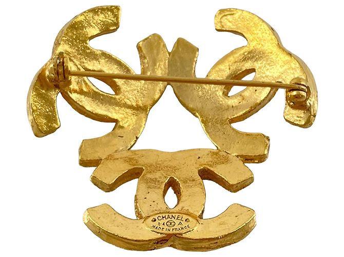 Spilla Triple CC Chanel Gold Placcata in Oro D'oro - vista 2