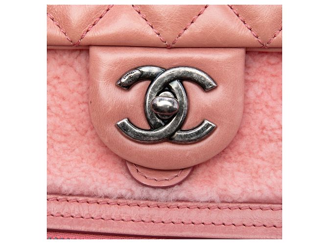 Zaino da montagna in shearling Chanel Pink Paris Salzburg - vista 5