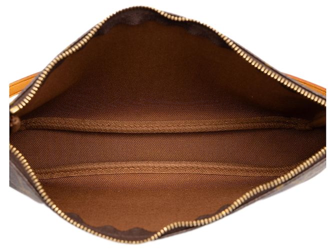 Louis Vuitton Brown Monogram Pochette Accessoires Marrom - vista 4