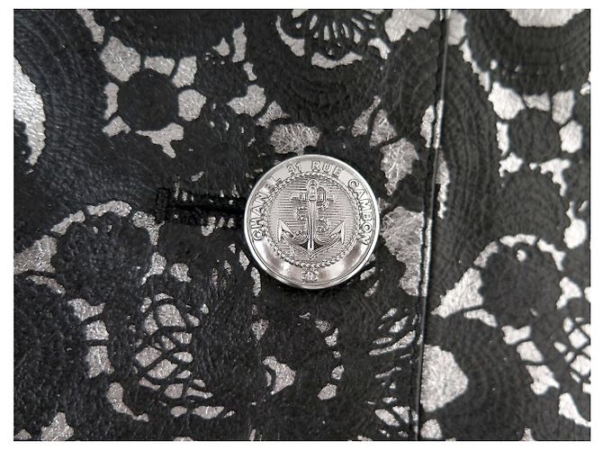 Cambon NOVA SAIA CURTA CHANEL ESTAMPA CAMÉLIA P59109 S 36 EM COURO DE CORDEIRO - vista 9