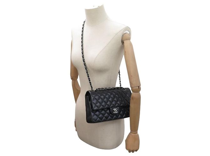 BOLSO DE MANO CHANEL TIMELESS CLASSIQUE MEDIUM A01112 DE CUERO ACOLCHADO Negro - vista 3