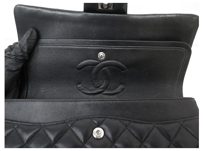 BOLSO DE MANO CHANEL TIMELESS CLASSIQUE MEDIUM A01112 DE CUERO ACOLCHADO Negro - vista 6