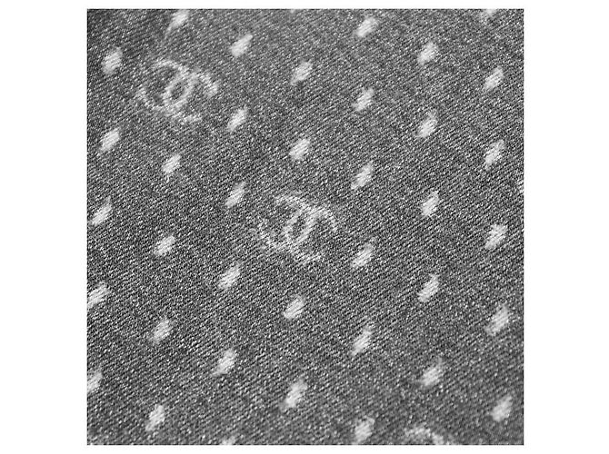 Vaqueros de denim elástico con logo signature dot Chanel Negro - vista 15