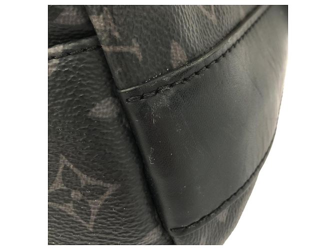 Bolso de hombro Louis Vuitton Odyssee Monogram Eclipse Negro - vista 3