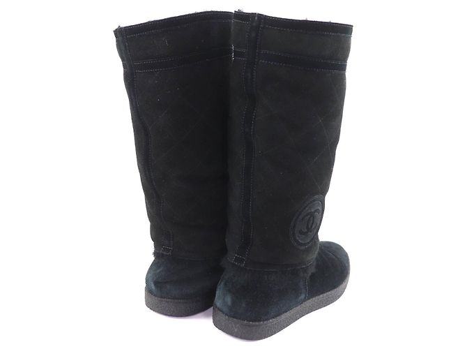 Stivali Chanel Mouton in Shearling Neri Nero - vista 3