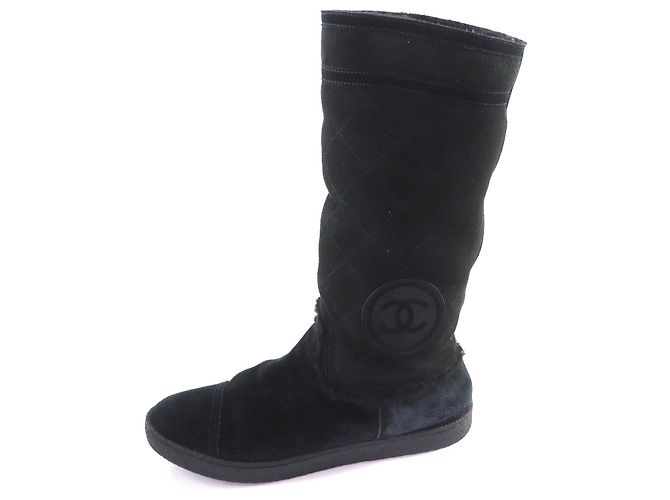 Stivali Chanel Mouton in Shearling Neri Nero - vista 5