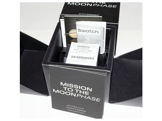 Omega x Swatch Speedmaster MoonSwatch Bioceramic Schwarz - Ansicht 3