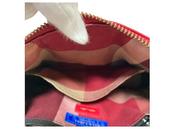 Autre Marque BLUE LABEL CRESTBRIDGE Leder-Schultertasche mit Kette Rot - Ansicht 10