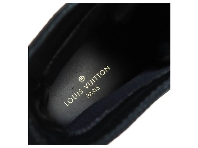 Baskets montantes Louis Vuitton Tattoo line Alps emblem Canvas Noir - vue 11