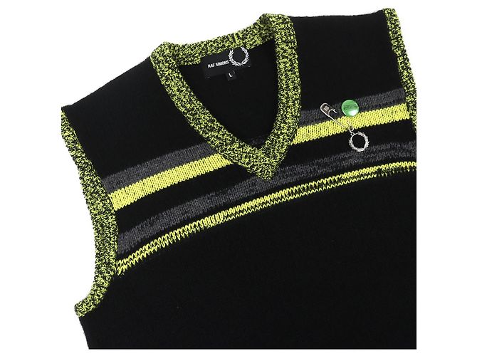 Malhas Raf Simons Fred Perry Preto Amarelo - vista 3