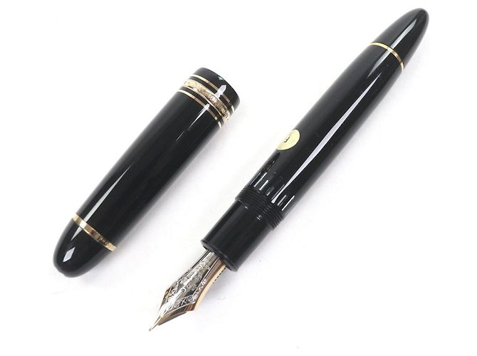 MONTBLANC Meisterstück 14K Füllfederhalter Schwarz - Ansicht 2