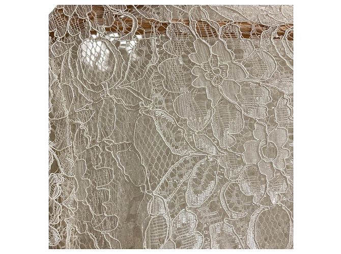Autre Marque GREED International Embroidery Lace Layered Cutsew Beige - vista 4