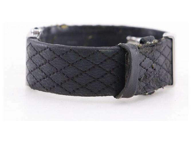 Reloj Chanel Matelassé de acero inoxidable Negro - vista 4