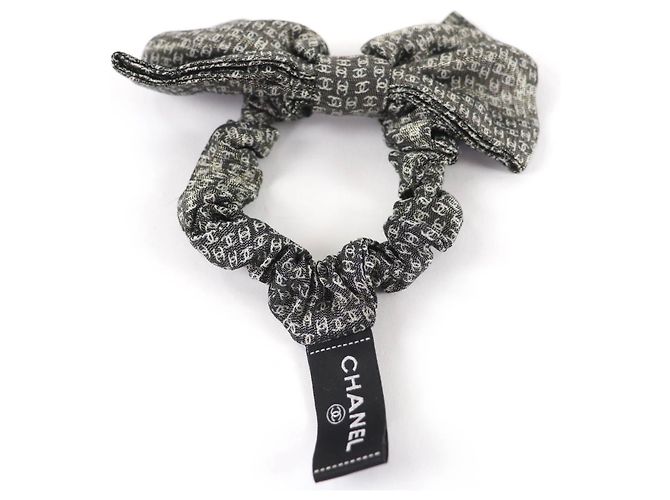 Chanel Métiers d'Art Collection COCO Mark Ribbon Scrunchie Braun - Ansicht 3