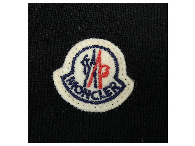 Moncler A9018 Down Jacket Black - view 9