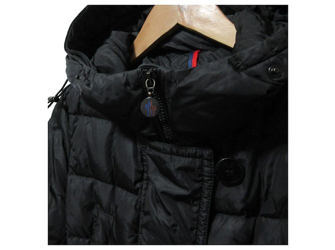 Moncler GENEVRIER Down Coat Black - view 4