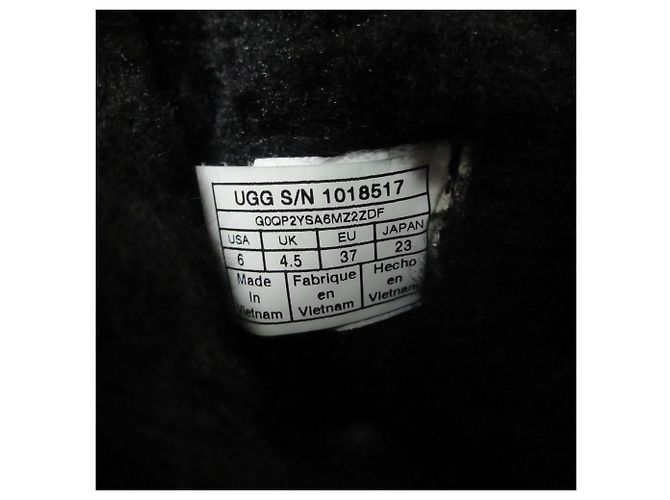 UGG GITA Lammfellstiefel Schwarz - Ansicht 10