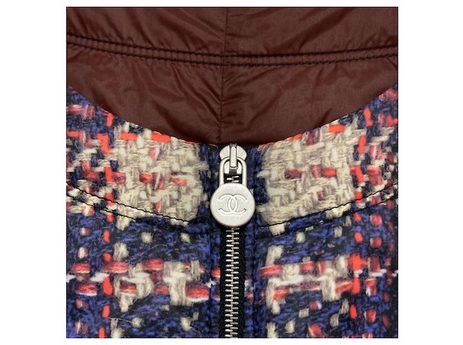 Chaqueta acolchada de tweed Chanel Azul - vista 6